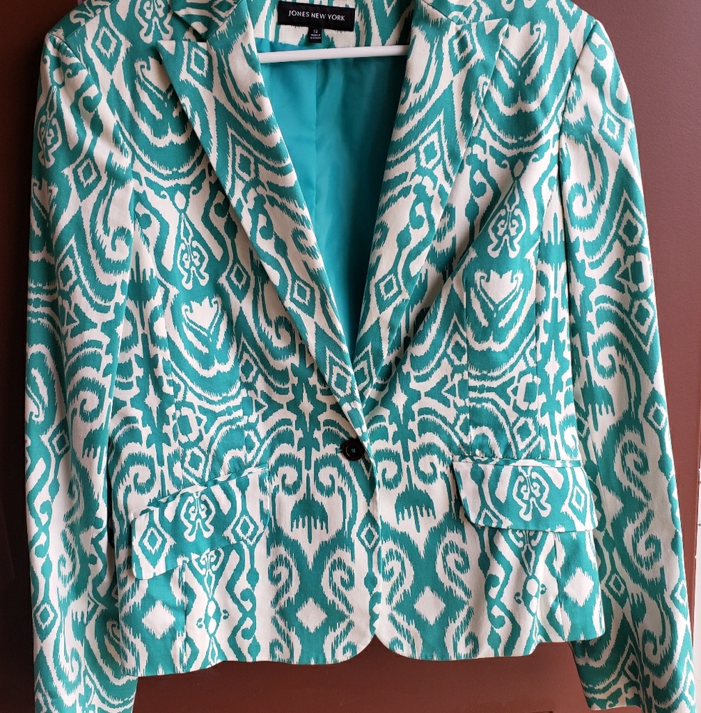 Jones New York white and green jacket size 12